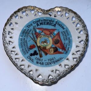 Vtg 1961 The Confederate States of America heart‎ shaped ceramic wall hanging